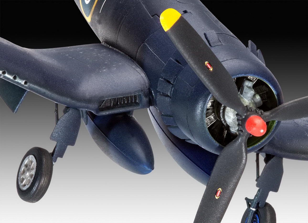 Revell 03917 - F4U-1B Corsair Royal Navy