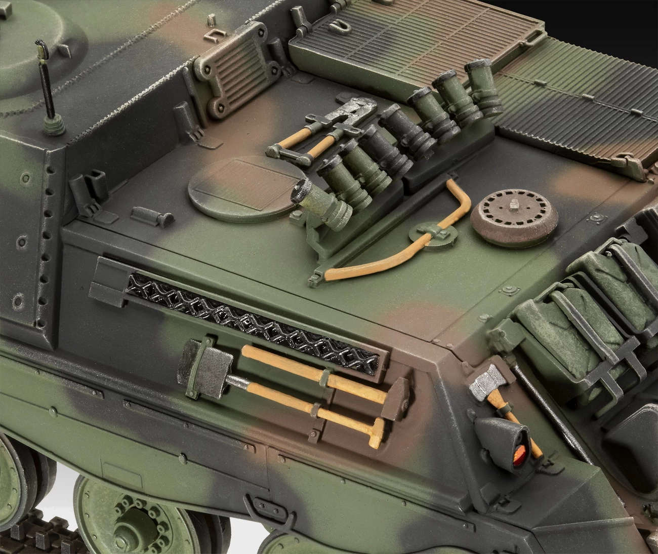 Revell 03353 - Raketenjagdpanzer Jaguar 1