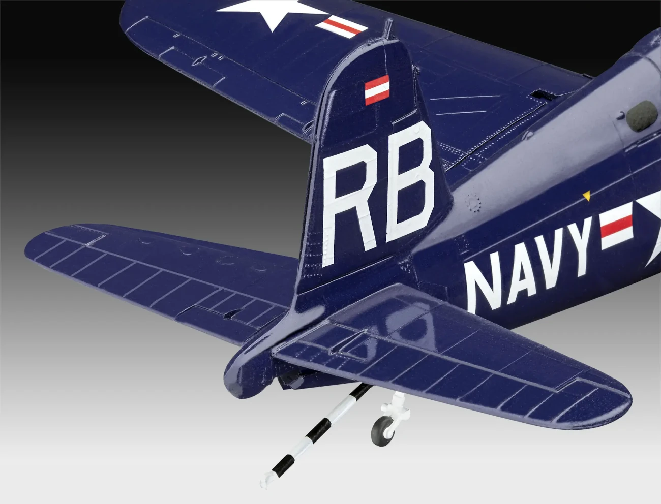 Revell 05641 - Geschenkset Flying Bulls Vought F4U-4 Corsair