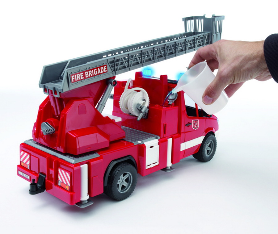 BRUDER 02532 - MB Sprinter Feuerwehr Drehleiter Pumpe
