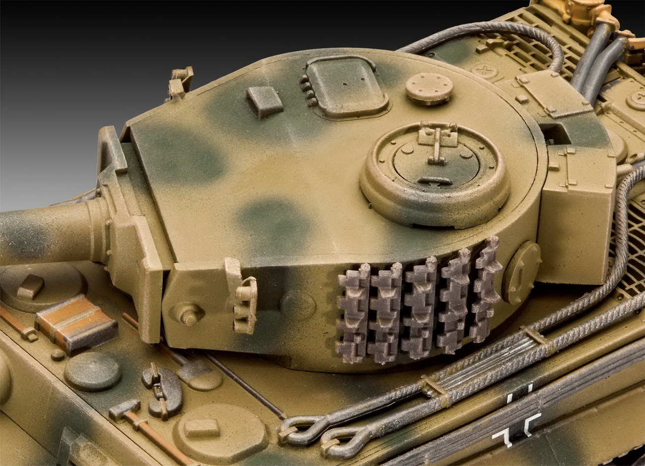 Revell 03262 - PzKpfw VI Ausf. H TIGER