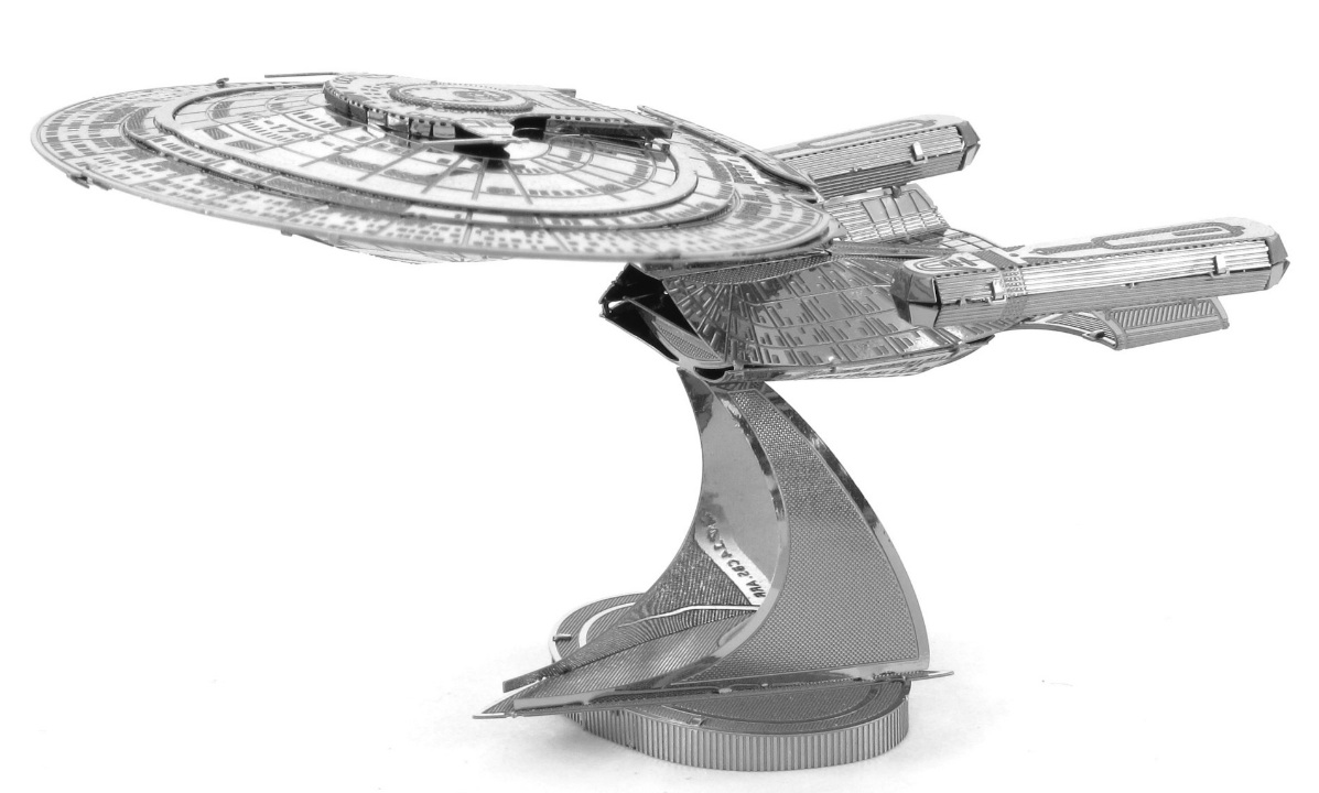 Metal Earth - Star Trek - USS-Enterprise NCC 1701D
