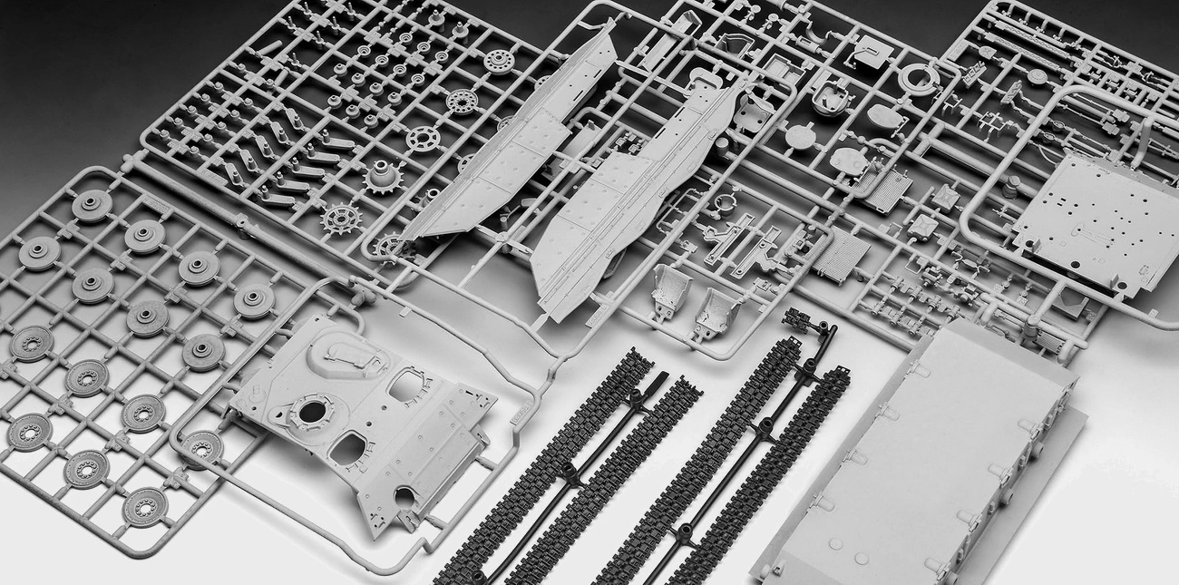 Revell 03353 - Raketenjagdpanzer Jaguar 1