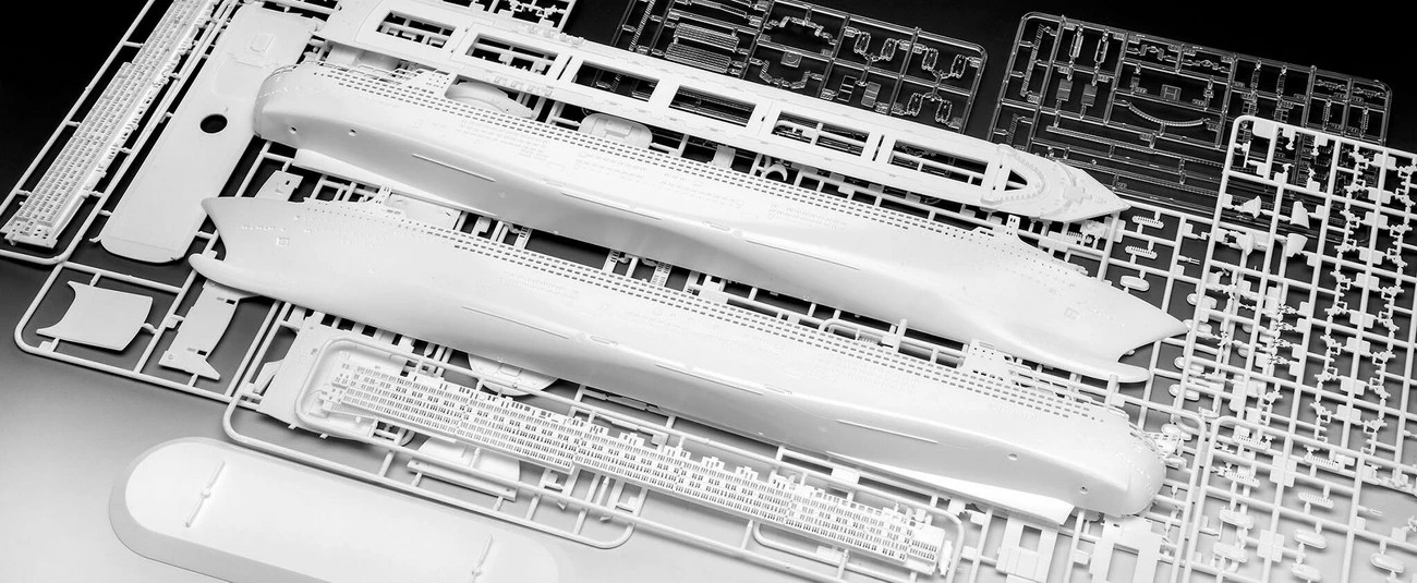 Revell 05231 - Queen Mary 2
