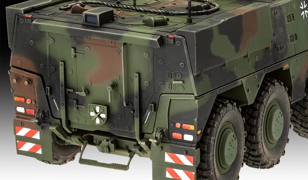 Revell 03343 - GTK Boxer GTFz