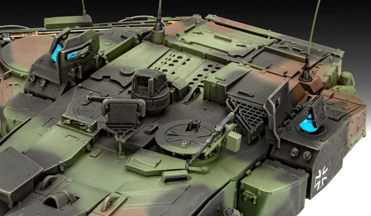 Revell 03360 - Leopard 2A7A1