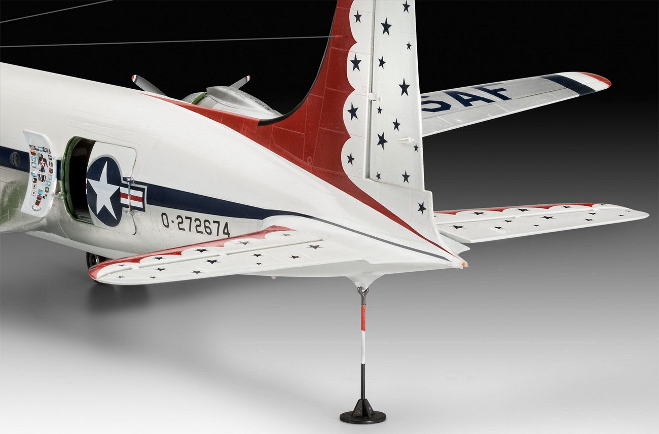 Revell 03920 - C-54D Thunderbirds - Platinum Edition - Modell