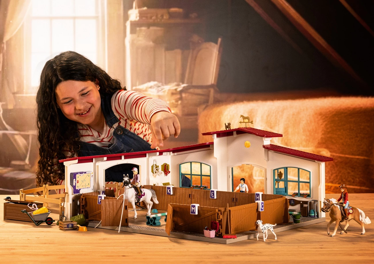 Reithalle Peppertree - schleich (42639) HORSE CLUB