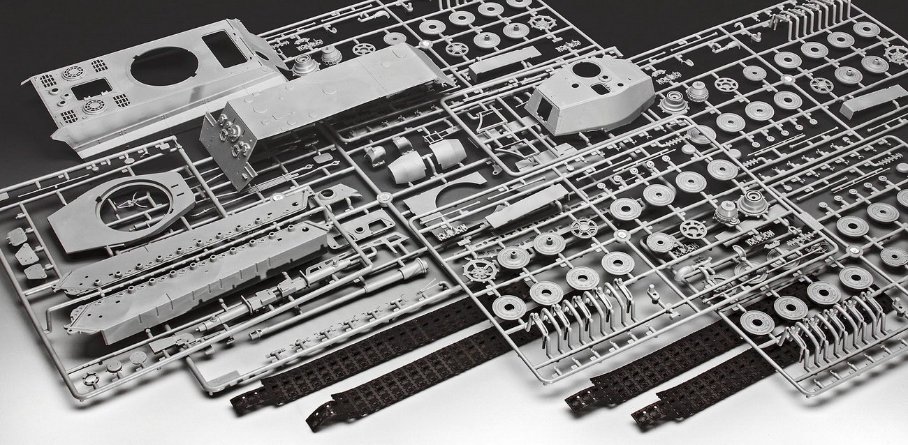 Revell 03249 - Tiger II Ausf.B (Henschel Turm) Modell