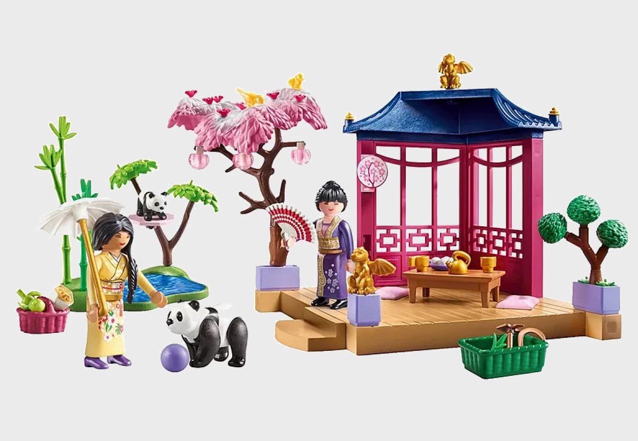 Playmobil 71762 - Asiatischer Garten mit Pandafütterung (My Life)
