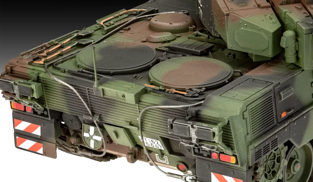 Revell 03360 - Leopard 2A7A1