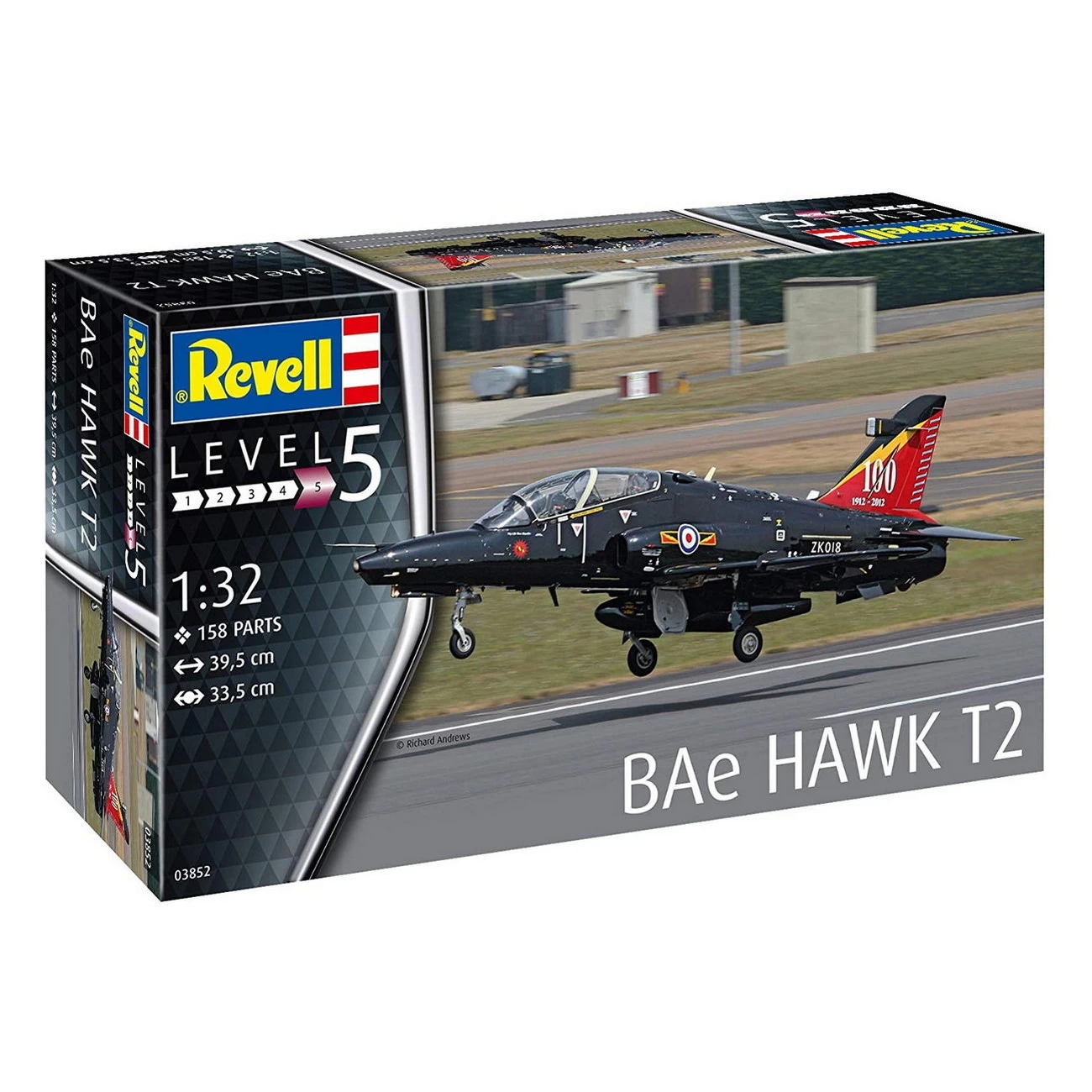 Bae Hawk T2 (03852)