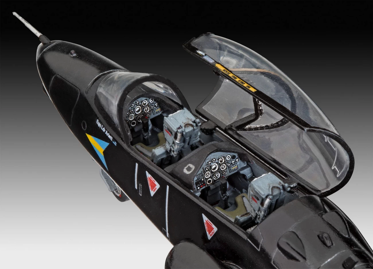 Revell 04970 - BAe Hawk T 1