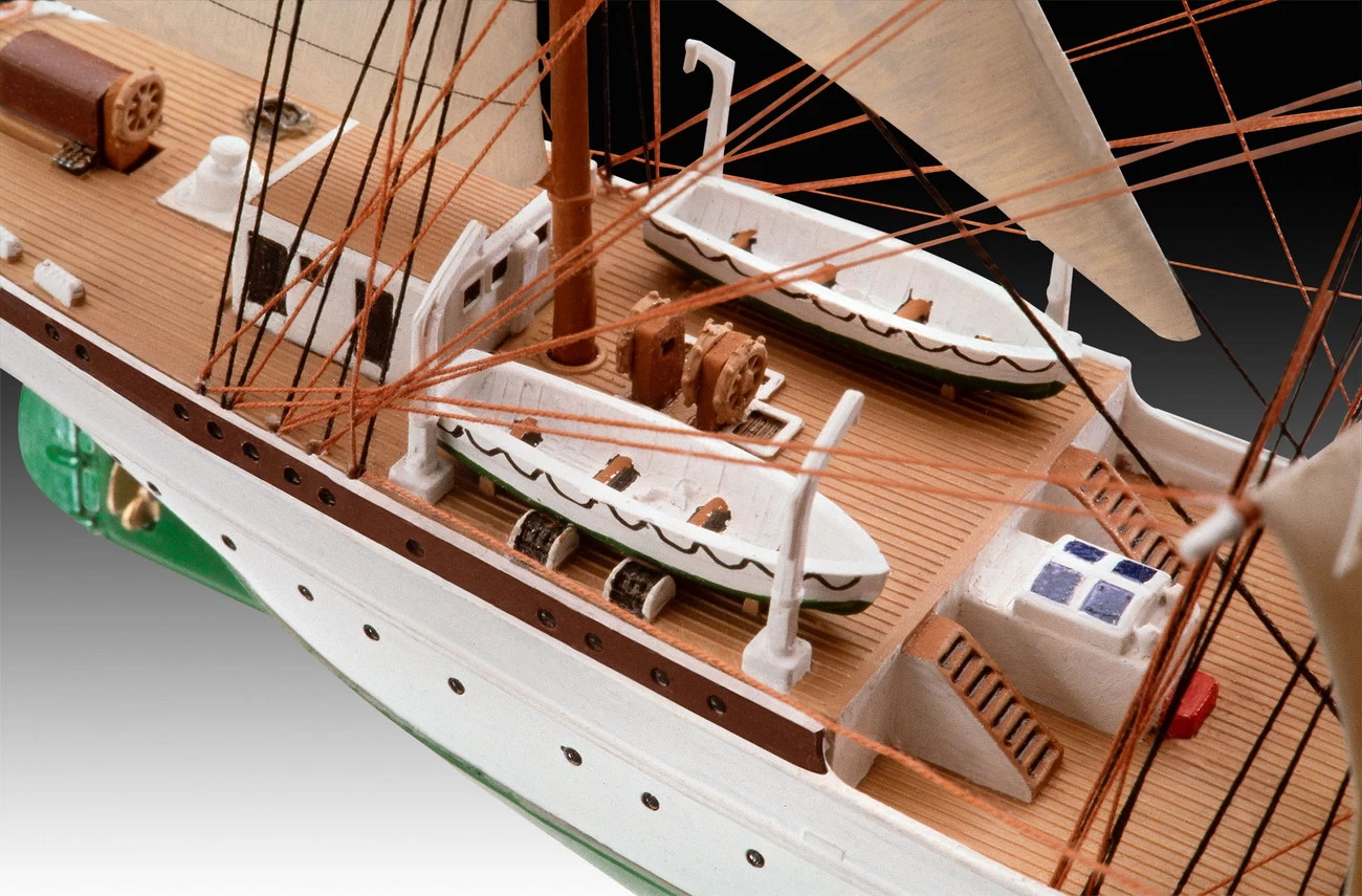 Revell 05432 - Gorch Fock